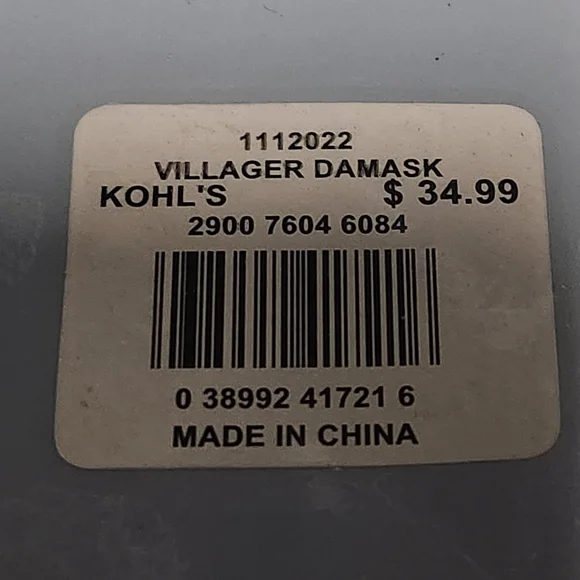 NIP New Villager Liz Claiborne Damask Tablecloth 60 x 84 Rectangle $35 Retail - Picture 4 of 5